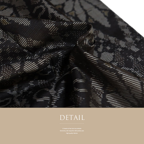 紬 リサイクル 身丈163.3cm 裄66.8cm 袷 花菱模様 ブラック Lサイズ お洒落 お洒落 正絹 広衿 Sランク