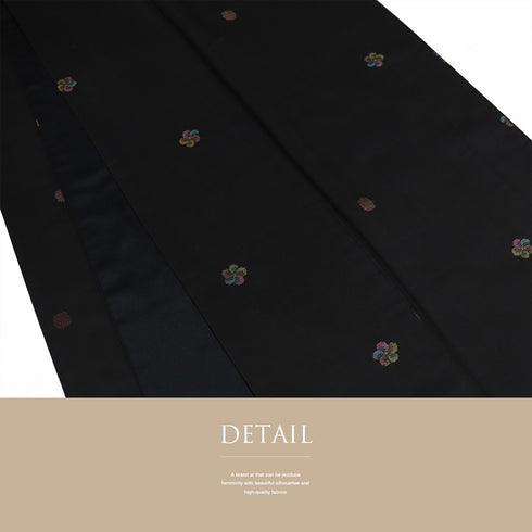 紬 リサイクル 身丈157cm 裄63cm 袷 梅柄 パールトーン加工 ブラック Mサイズ お洒落 正絹 広衿 Sランク