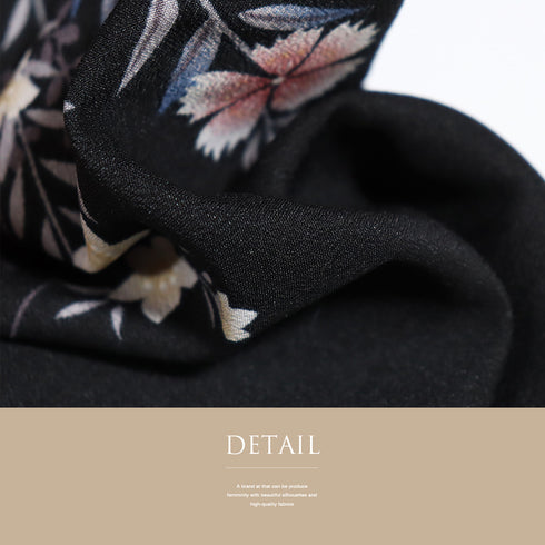 小紋 リサイクル 身丈165.8cm 裄67.5cm 袷 草花柄 既製品 ブラック LLサイズ お洒落 カジュアル ポリエステル 洗える着物 広衿 新品・未使用品