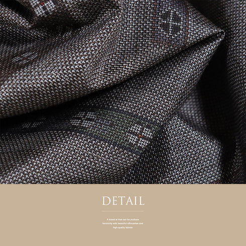 紬 リサイクル 身丈157.5cm 裄63cm 袷 ブラウン Mサイズ カジュアル お洒落 しつけ糸 正絹 広衿 Sランク