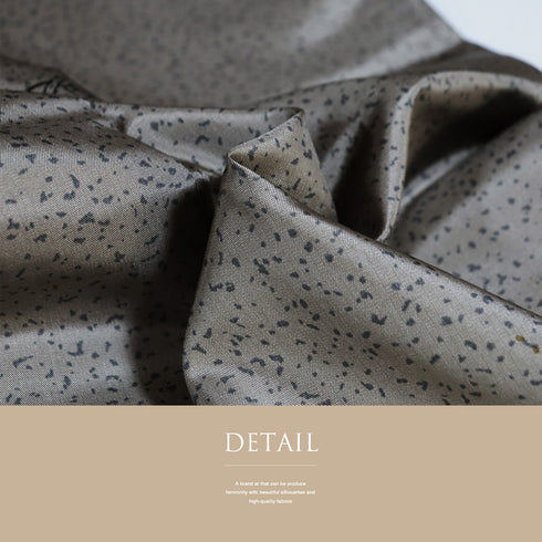 紬 リサイクル 身丈168.5cm 裄66.8cm 袷 たたきに花丸柄 グレー LLサイズ お洒落 正絹 広衿 Sランク