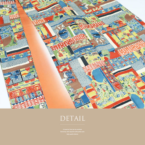 小紋 リサイクル 身丈159.5cm 裄64.8cm 袷 陶芸に花瓶や壺柄 多色 Mサイズ お洒落 カジュアル 正絹 広衿 Aランク