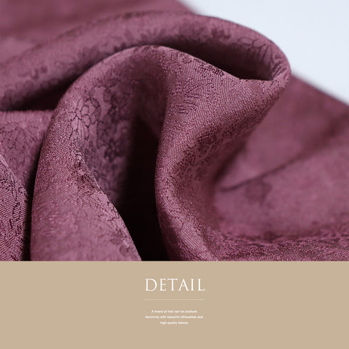 色無地 リサイクル 身丈158.5cm 裄65.6cm 袷 菊や梅柄 パープル Mサイズ セミフォーマル 一つ紋 しつけ糸 正絹 広衿 地紋あり Sランク