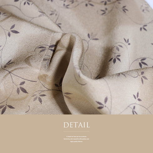 小紋 リサイクル 身丈155.2cm 裄64.8cm 袷 市松や唐草柄 地紋 ブラウン Sサイズ お洒落 カジュアル 正絹 広衿 Sランク