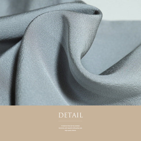 色無地 リサイクル 身丈159.5cm 裄68.4cm 袷 グレー Mサイズ セミフォーマル 落款 一つ紋 蟹牡丹紋 正絹 広衿 地紋なし Aランク