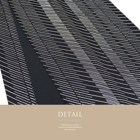 小紋 リサイクル 身丈158.5cm 裄65.6cm 袷 幾何学模様 ブラック Mサイズ お洒落 カジュアル 正絹 広衿 Sランク