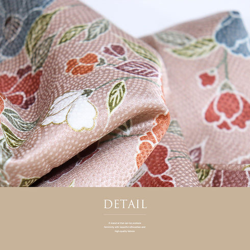 小紋 リサイクル 身丈158.5cm 裄63.7cm 単衣 椿柄 ピンク Mサイズ カジュアル 正絹 バチ衿 Sランク