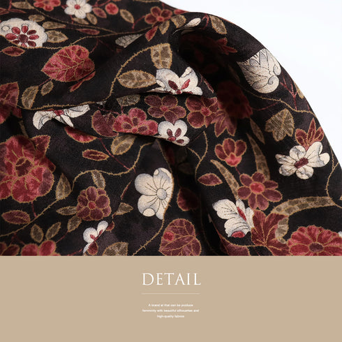 小紋 リサイクル 身丈159.2cm 裄64.8cm 袷 花柄 椿 部分絞り ブラウン Mサイズ お洒落 カジュアル 正絹 広衿 Sランク