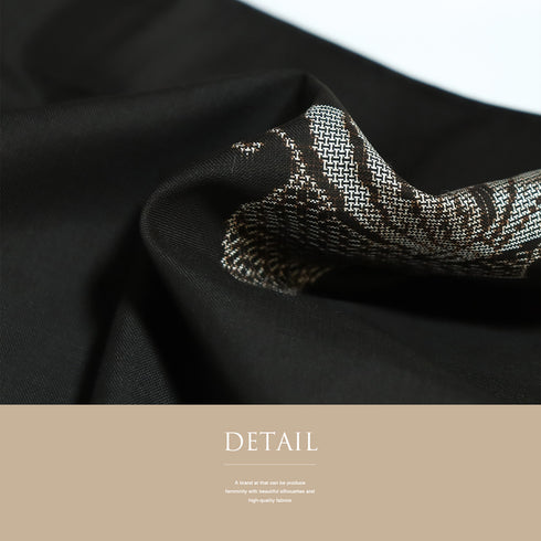 大島紬 リサイクル 身丈163.8cm 裄66.8cm 袷 地紙にデザイン蝶柄 ブラック Lサイズ お洒落 カジュアル 証紙 しつけ糸 正絹 広衿 Sランク