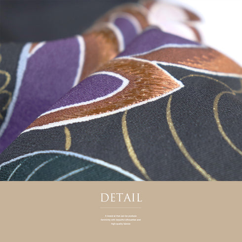 黒留袖 リサイクル 身丈161.3cm 裄66.8cm 袷 唐草柄 刺繍 箔 ブラック Lサイズ 五つ紋 しつけ糸 正絹 広衿 Sランク