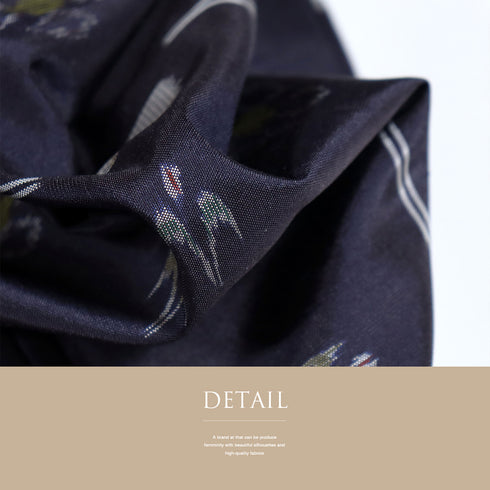 紬 リサイクル 身丈168.7cm 裄65cm 袷 絣に燕柄 ネイビー LLサイズ カジュアル お洒落 正絹 広衿 Aランク