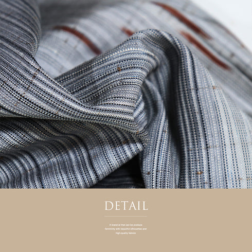 紬 リサイクル 身丈160.2cm 裄64cm 袷 白鷹山 ぜんまい糸 縞柄 パールトーン加工 グレー Mサイズ お洒落 カジュアル 証紙 しつけ糸 正絹 広衿 Sランク