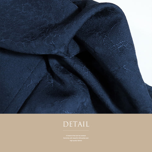 色無地 リサイクル 身丈165cm 裄64.4cm 袷 ネイビー Lサイズ セミフォーマル 一つ紋 しつけ糸 正絹 広衿 地紋あり Sランク