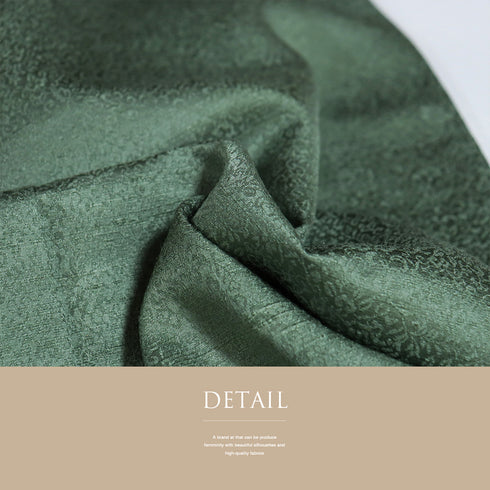 色無地 リサイクル 身丈159.3cm 裄65cm 袷 グリーン Mサイズ セミフォーマル 一つ紋 しつけ糸 正絹 広衿 地紋あり Sランク