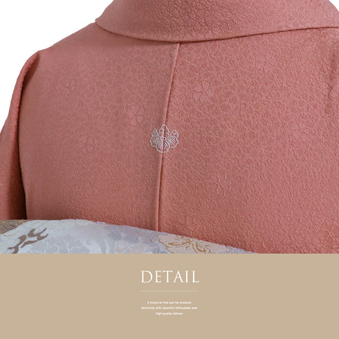 色無地 リサイクル 身丈157.5cm 裄66.4cm 袷 山本寛斎 KANSAIコレクション 小花柄 ピンク Mサイズ セミフォーマル 一つ紋 しつけ糸 正絹 広衿 地紋あり Sランク