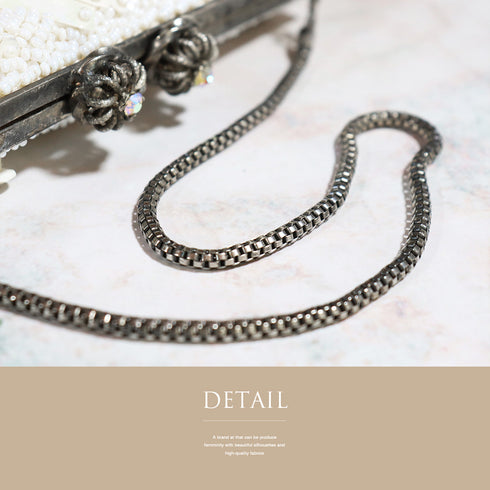 バッグ ホワイト ビーズ Bランク 幾何学模様