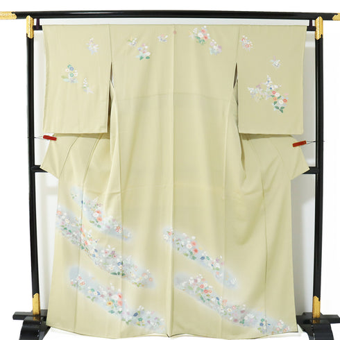 訪問着 リサイクル 身丈161.5cm 裄66.3cm 袷 四季花柄 イエロー Lサイズ フォーマル 一つ紋 正絹 広衿 Aランク