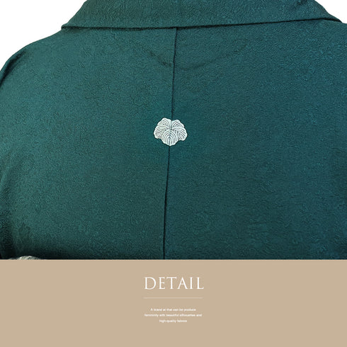 色無地 リサイクル 身丈159.2cm 裄64.8cm 袷 辻ヶ花模様 グリーン Mサイズ セミフォーマル 一つ紋 正絹 広衿 地紋あり Sランク