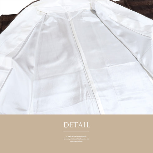 紬 リサイクル 身丈149.7cm 裄63cm 袷 風通織 桐生絞り 横段柄 ブラウン SSサイズ お洒落 しつけ糸 正絹 広衿 Sランク