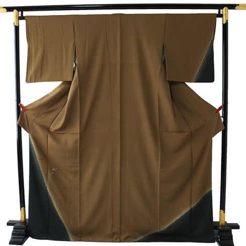 訪問着 リサイクル 身丈169.5cm 裄66.4cm 袷 打出の小槌や小花柄 刺繍 ブラウン LLサイズ お洒落 正絹 広衿 Aランク