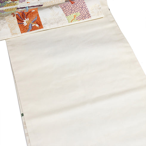 袋帯 リサイクル 帯丈444cm 六通 蝶や短冊に打ち出の小槌柄 刺繍 ベージュ Mサイズ 正絹 Sランク フォーマル セミフォーマル