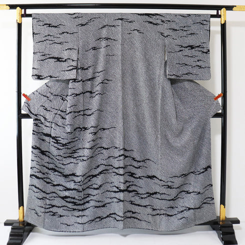 訪問着 リサイクル 身丈157.5cm 裄63cm 袷 ゆったりサイズ 絞り パールトーン加工済 ブラック Mサイズ お洒落 正絹 広衿 Sランク