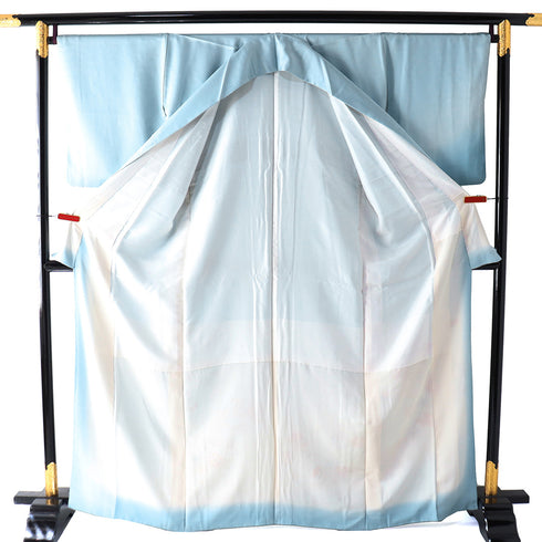 付下げ リサイクル 身丈164.5cm 裄68.6cm 袷 地紙に花や蝶柄 中国汕頭刺繍 ブルー Lサイズ セミフォーマル フォーマル 正絹 広衿 Sランク