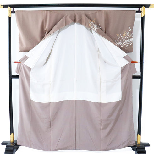 訪問着 リサイクル 身丈161.3cm 裄64.8cm 袷 部分絞り 垣根に花枝柄 地紋 ブラウン Lサイズ お洒落 しつけ糸 正絹 広衿 Sランク