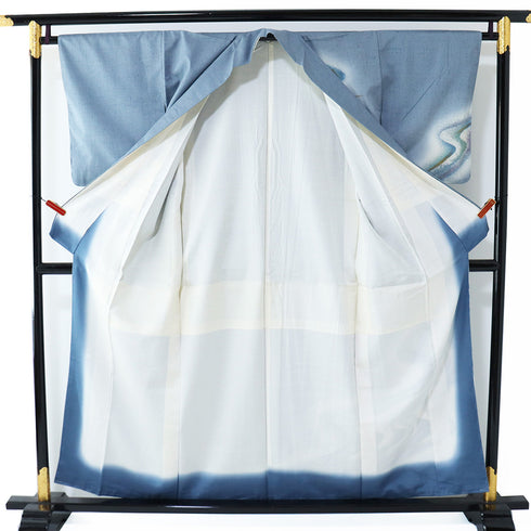 付下げ リサイクル 身丈156cm 裄65cm 袷 紬 流水柄 ゆったりサイズ ブルー Mサイズ お洒落 落款 しつけ糸 正絹 広衿 Sランク