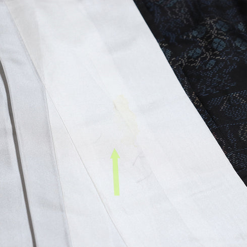 大島紬 リサイクル 身丈158cm 裄67cm 袷 オリエンタル柄 ネイビー Mサイズ カジュアル お洒落 正絹 広衿 Sランク