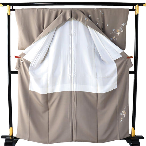 訪問着 リサイクル 身丈160.5cm 裄64.4cm 袷 雪輪 葡萄柄 箔加工 ブラウン Lサイズ セミフォーマル お洒落 正絹 広衿 Sランク