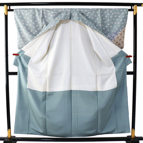 付下げ リサイクル 身丈155.7cm 裄64.6cm 袷 紬 梅鉢模様に裂取り柄 染め ブルー Mサイズ お洒落 正絹 広衿 Aランク