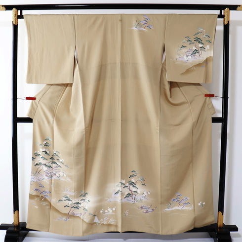 訪問着 リサイクル 身丈157.2cm 裄66.8cm 袷 風景画 草花模様 松柄 ブラウン Mサイズ セミフォーマル お洒落 一つ紋 正絹 広衿 Sランク