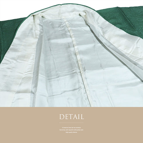 色無地 リサイクル 身丈156.8cm 裄64.4cm 袷 松や菊や紅葉柄 グリーン Mサイズ セミフォーマル お洒落 一つ紋 しつけ糸 正絹 広衿 地紋あり Sランク