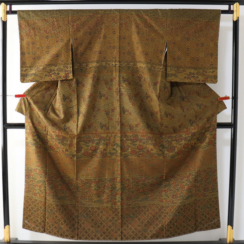 訪問着 リサイクル 身丈152.7cm 裄63.8cm 袷 型染め 青海波や草花柄 織り出し 大島紬 ブラウン Sサイズ お洒落 正絹 広衿 Sランク