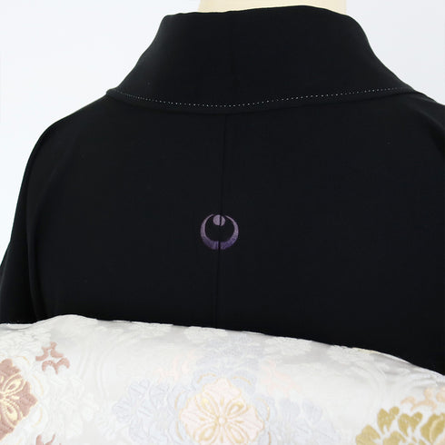 色無地 リサイクル 身丈160cm 裄69.4cm 袷 ブラック Mサイズ お洒落 一つ紋 真向き月に星紋 正絹 広衿 地紋なし Sランク