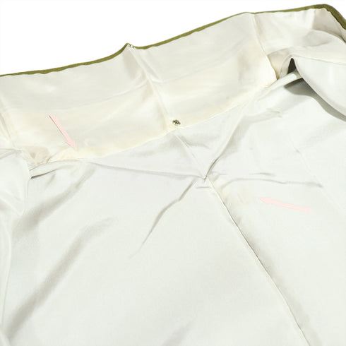 色無地 リサイクル 身丈156.5cm 裄62.6cm 袷 グリーン Mサイズ セミフォーマル 一つ紋 しつけ糸 正絹 広衿 地紋なし Aランク