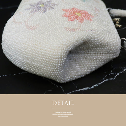 バッグ リサイクル カジュアル ホワイト ビーズ Bランク 花柄 横幅20.5cm 高さ12cm マチ4.5cm