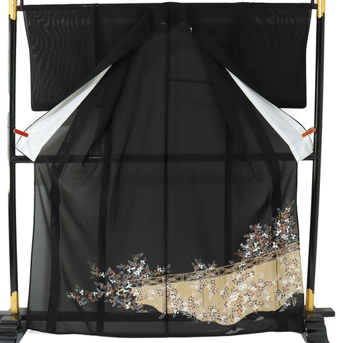 黒留袖 リサイクル 夏着物 身丈168.3cm 裄68.4cm 絽 萩柄 桔梗柄 比翼無し 箔加工 ブラック LLサイズ フォーマル 五つ紋 正絹 広衿 Sランク