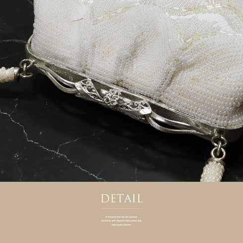 ビーズバック オフホワイト うろこ柄 お洒落 カジュアル 横幅19.5cm 高さ14cm マチ4.5cm Aランク 和装小物 ZO-91