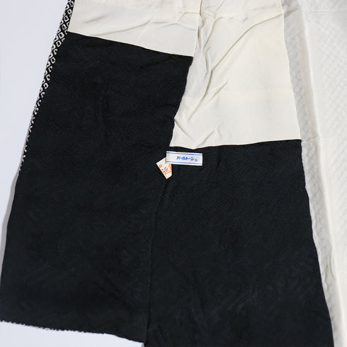 訪問着 リサイクル 身丈159cm 裄64.8cm 袷 流水に花柄 総絞り 金彩 刺繍 ブラック Mサイズ お洒落 正絹 広衿 Sランク