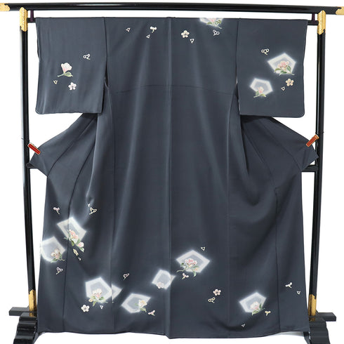 訪問着 リサイクル 身丈164.5cm 裄66.4cm 袷 金駒刺繍 花柄 グレー Lサイズ お洒落 しつけ糸 正絹 広衿 Sランク