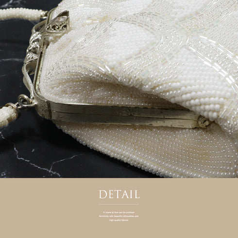 ビーズバック オフホワイト うろこ柄 お洒落 カジュアル 横幅19.5cm 高さ14cm マチ4.5cm Aランク 和装小物 ZO-91