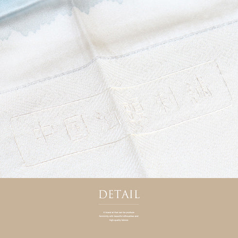 付下げ リサイクル 身丈164.5cm 裄68.6cm 袷 地紙に花や蝶柄 中国汕頭刺繍 ブルー Lサイズ セミフォーマル フォーマル 正絹 広衿 Sランク