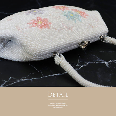 バッグ リサイクル カジュアル ホワイト ビーズ Bランク 花柄 横幅20.5cm 高さ12cm マチ4.5cm