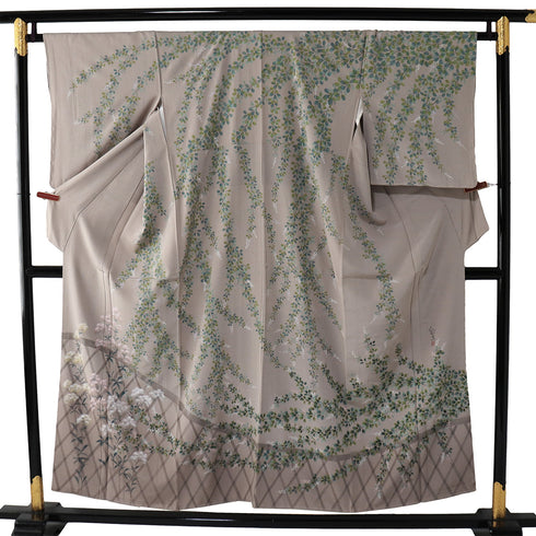 訪問着 リサイクル 身丈151.8cm 裄66cm 袷 スコッチガード 斜め格子垣根に花模様 ブラウン Sサイズ お洒落 落款 しつけ糸 正絹 広衿 Sランク