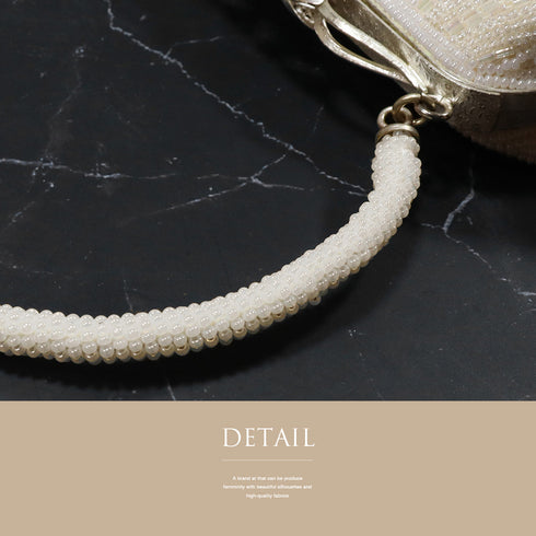 ビーズバック オフホワイト うろこ柄 お洒落 カジュアル 横幅19.5cm 高さ14cm マチ4.5cm Aランク 和装小物 ZO-91