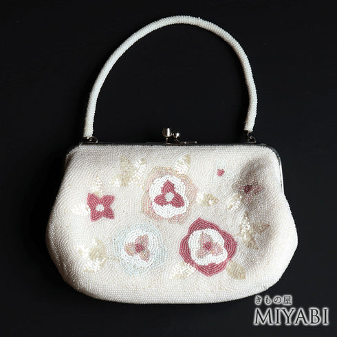 ビーズバック アンティーク 白地 お洒落 カジュアル 横幅20cm 高さ12cm マチ4.5cm Aランク 和装小物 ZO-59