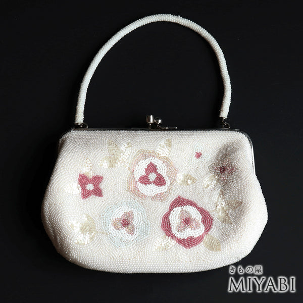 ビーズバック アンティーク 白地 お洒落 カジュアル 横幅20cm 高さ12cm マチ4.5cm Aランク 和装小物 ZO-59