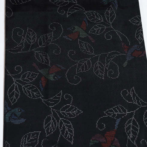 大島紬 リサイクル 身丈158.7cm 裄64.8cm 袷 鳥や葉枝柄 ブラック Mサイズ カジュアル お洒落 しつけ糸 正絹 広衿 Sランク